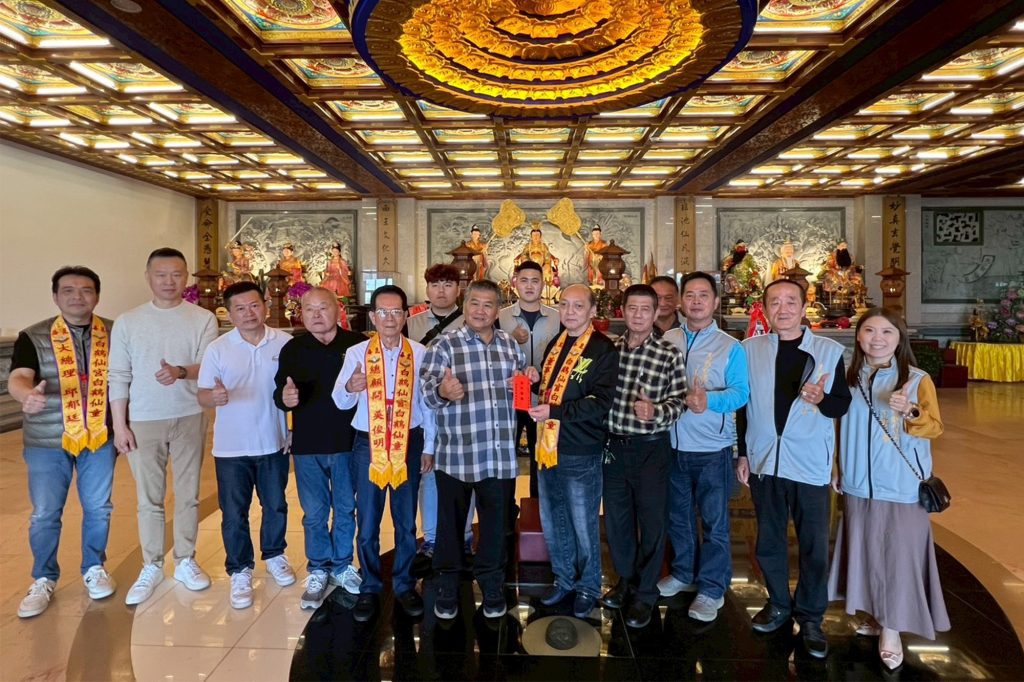 前往三清總道院參訪交流 52000X1333