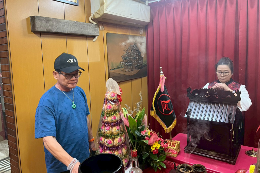 豐原慈濟宮（豐原媽） 恭迎 崑崙白鶴仙宮白鶴仙童 登龕安座大典 62000X1333 1