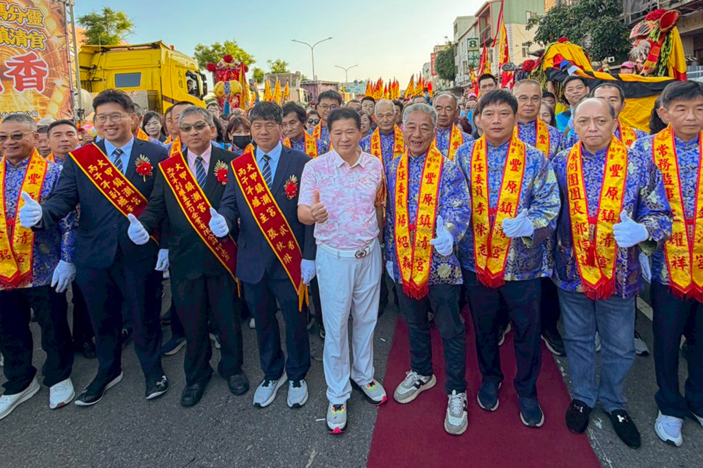 大甲媽聖駕回鑾 42000X1333