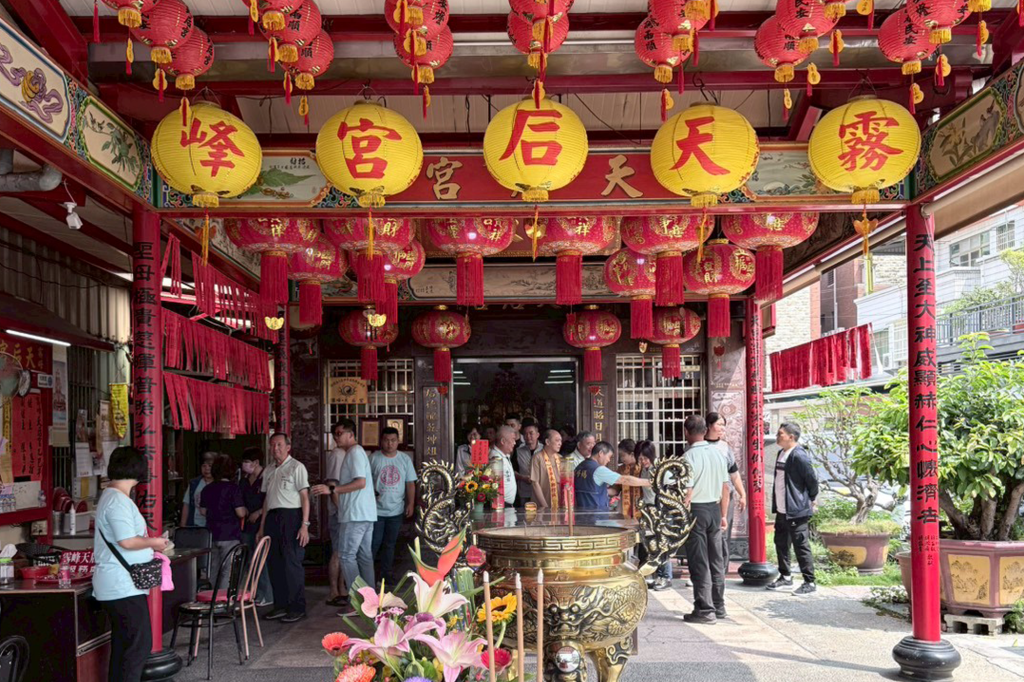 崑崙白鶴仙宮 前往 霧峰天后宮 參拜天上聖母（霧峰媽）及宮務交流 12000X1333