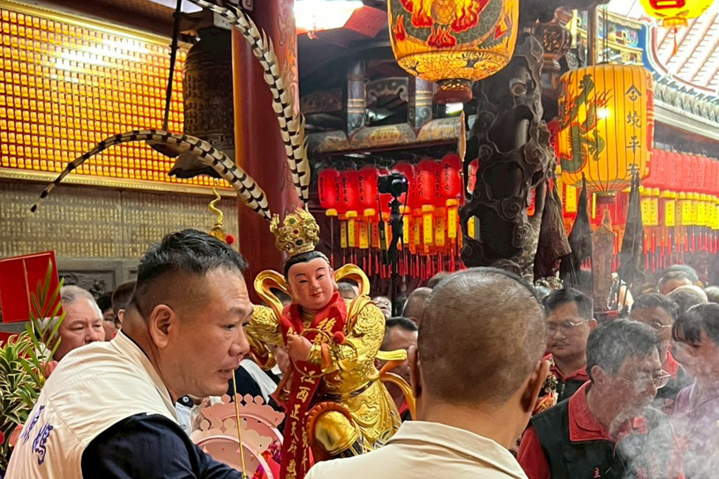 豐原慈濟宮 與 崑崙白鶴仙宮 共同接駕 桃園龍德宮 九天八夜徒步遶境 第三天 駐駕 32000X1333 1