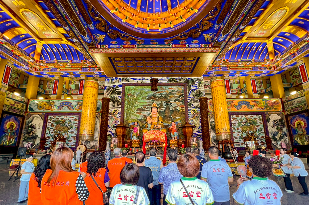 【崑崙白鶴仙宮 郭董事長率團】✨連袂 四張犁三官堂、仁德土地公廟🙏 前往 40608